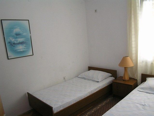 Sypialnia z 2 łóżkami