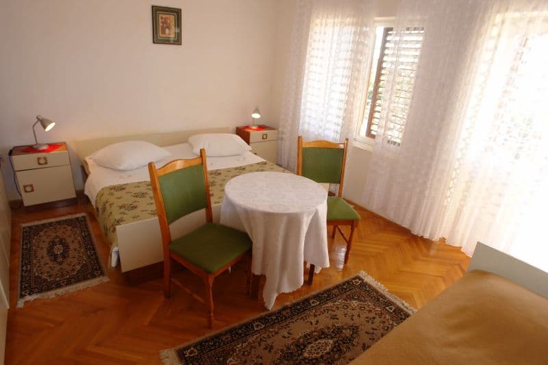 APP 8 &quot;A1&quot; - První ložnice