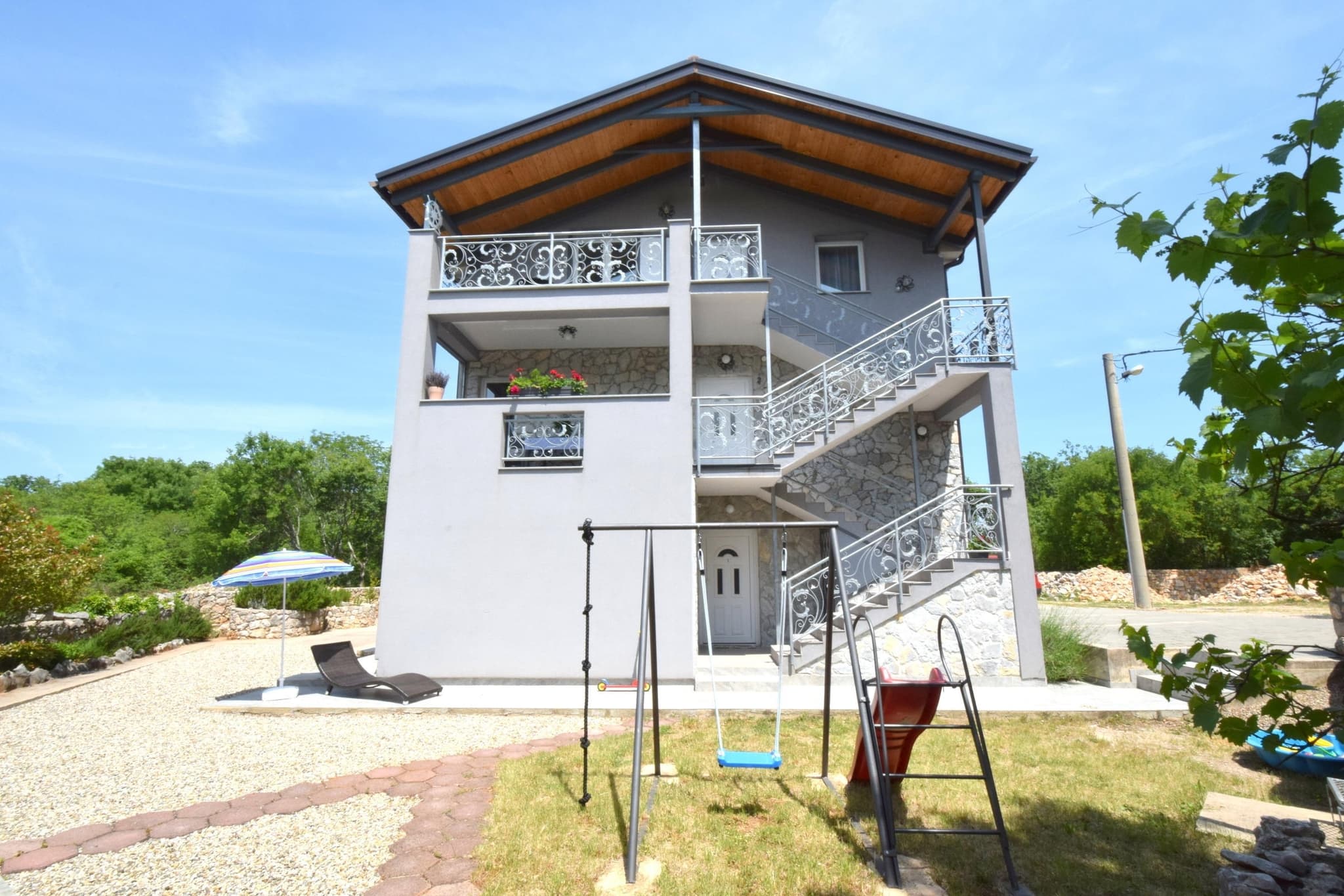 Apartmány 3298-3963
