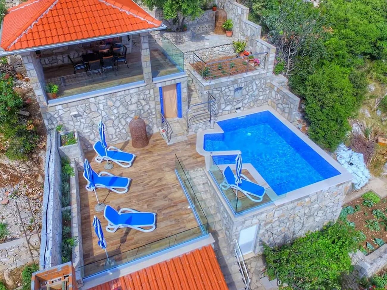 Apartmány 3298-6525