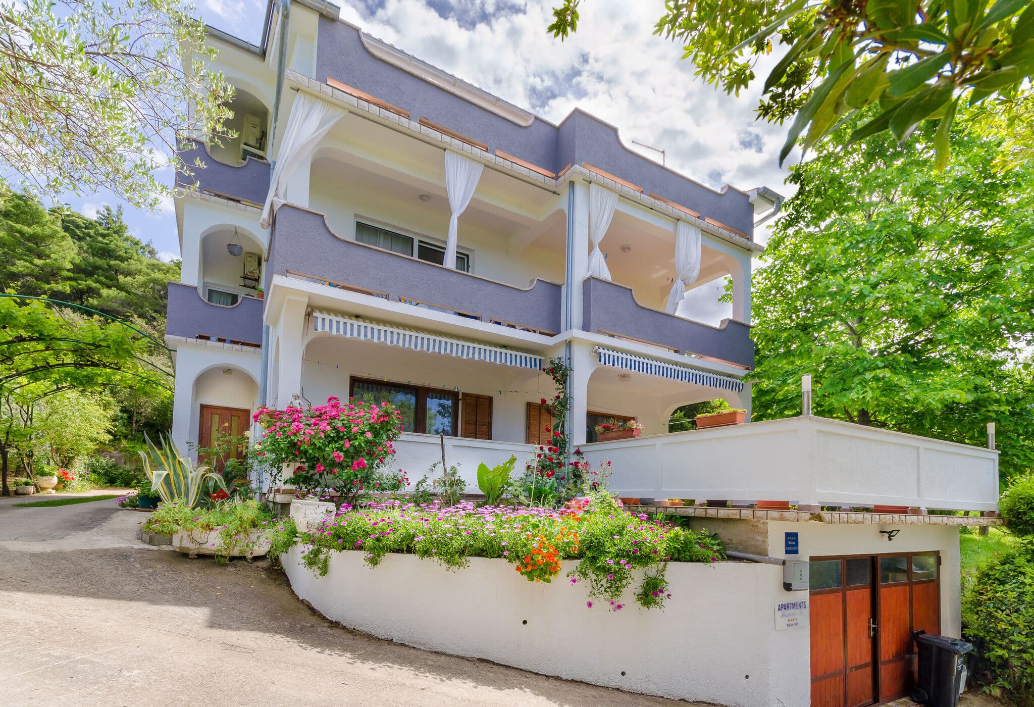 Apartmány 1355-4087
