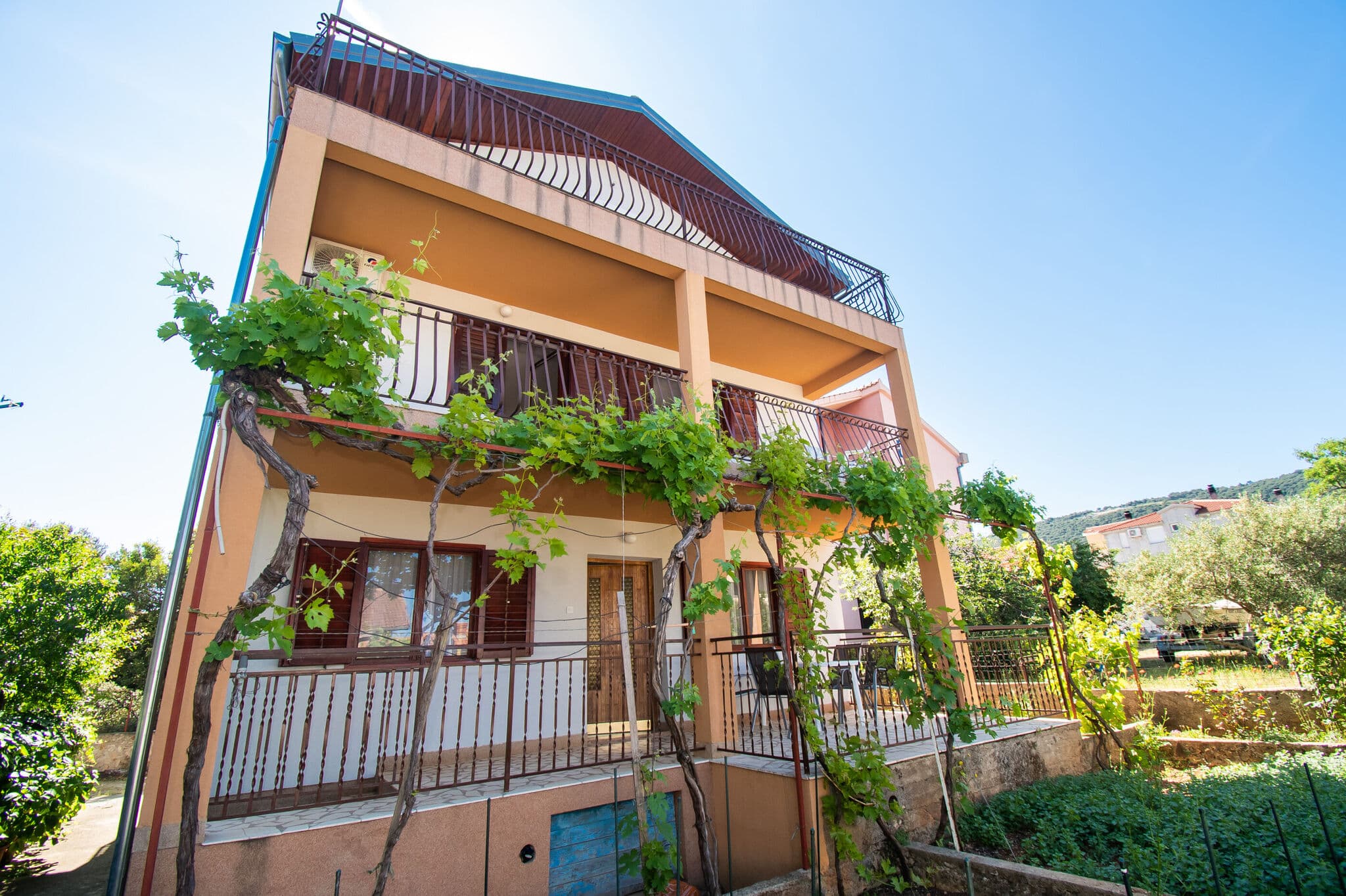Apartmány 1355-4400