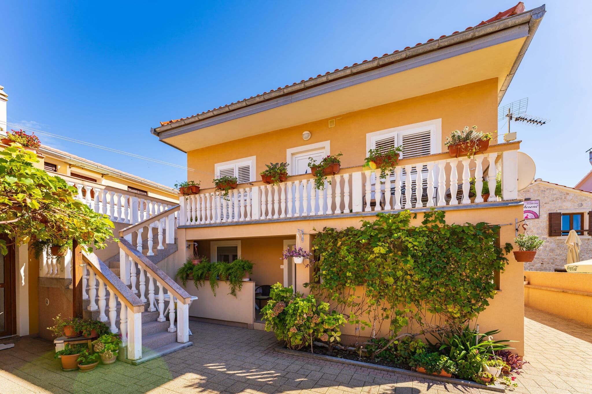 Apartmány 1355-6066