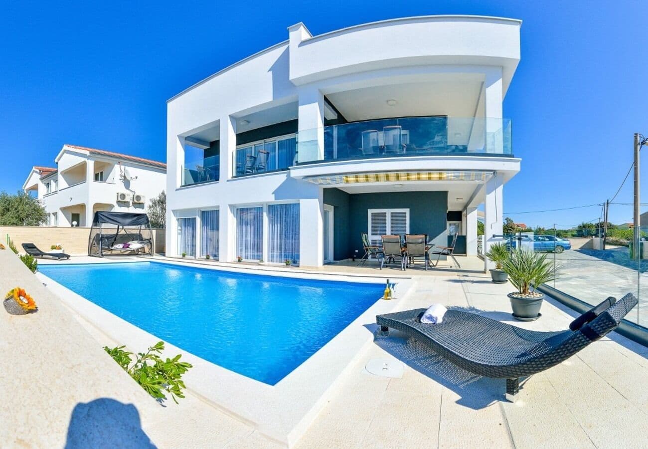 Apartmány 1355-6281