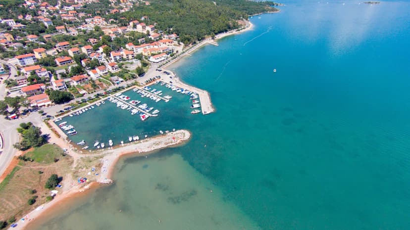 Pohled na letovisko Čižići