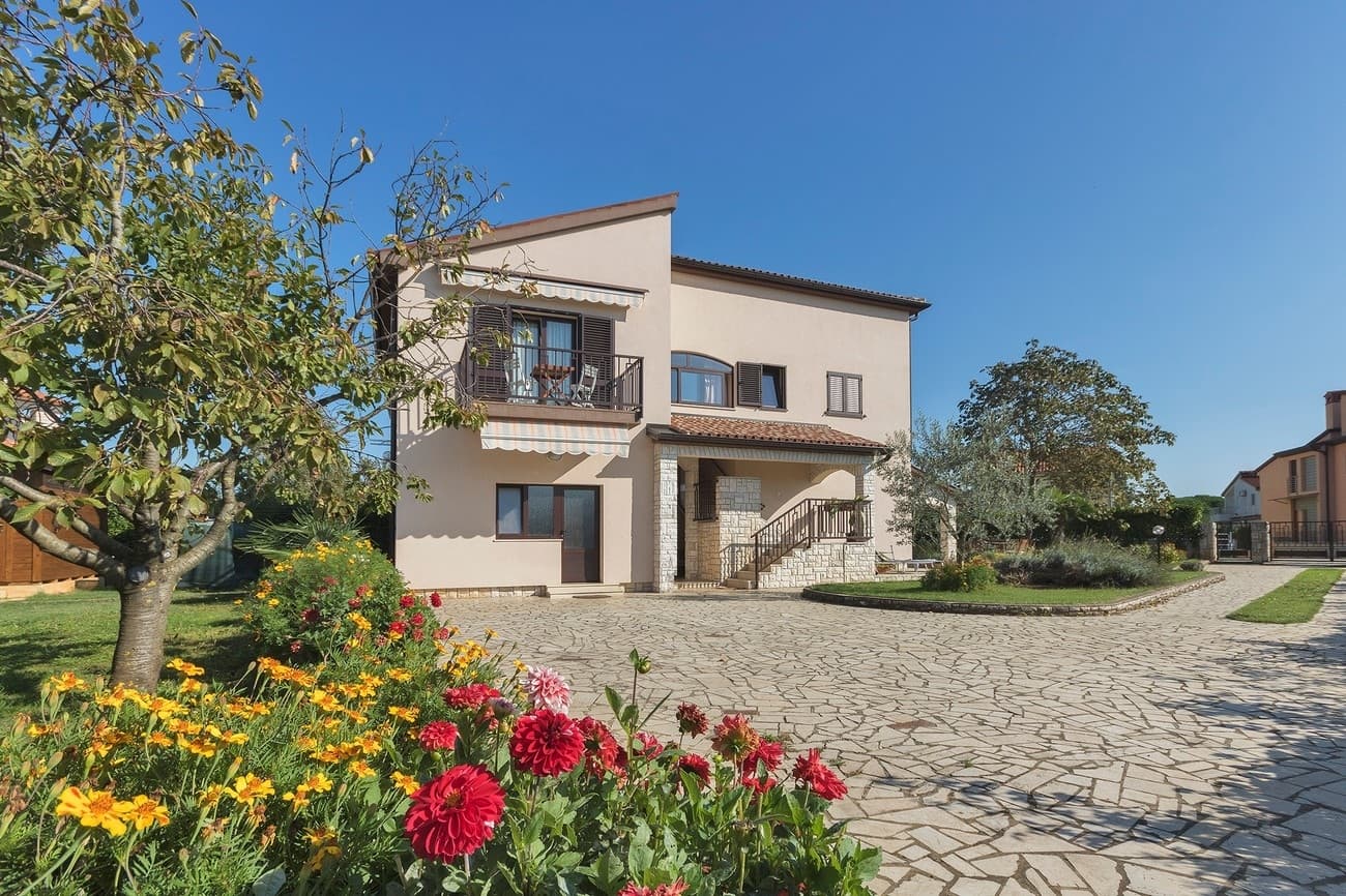 Apartmány 3298-7432