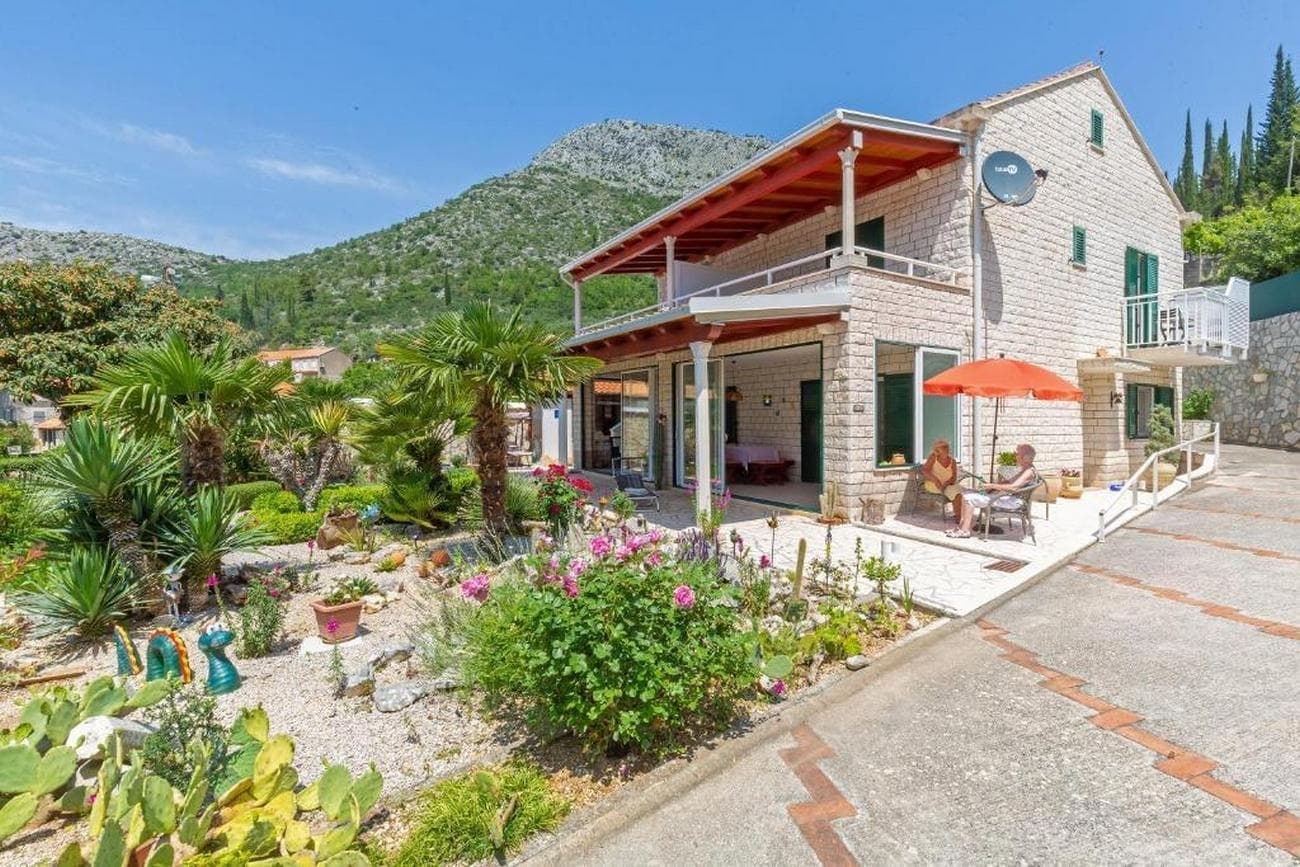 Apartmány 3298-7499