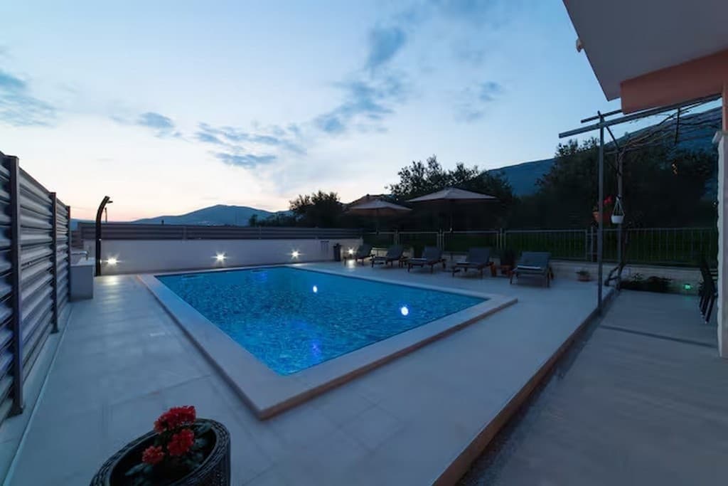 Apartmány 3298N-7811
