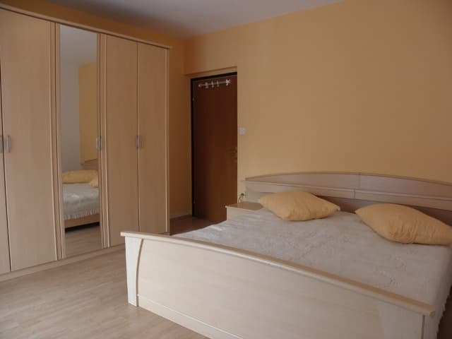 APP 4+1 "1"