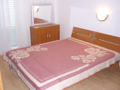 APP 4 "2"