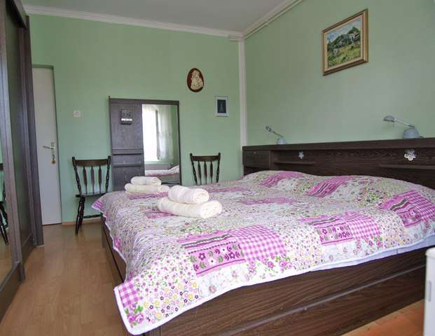 APP 2 &quot;2&quot;