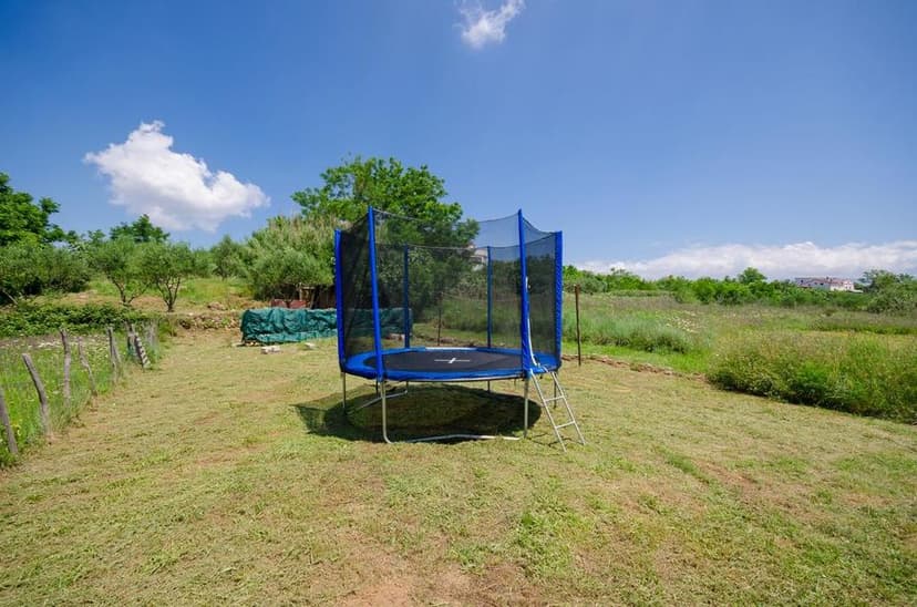 trampolína