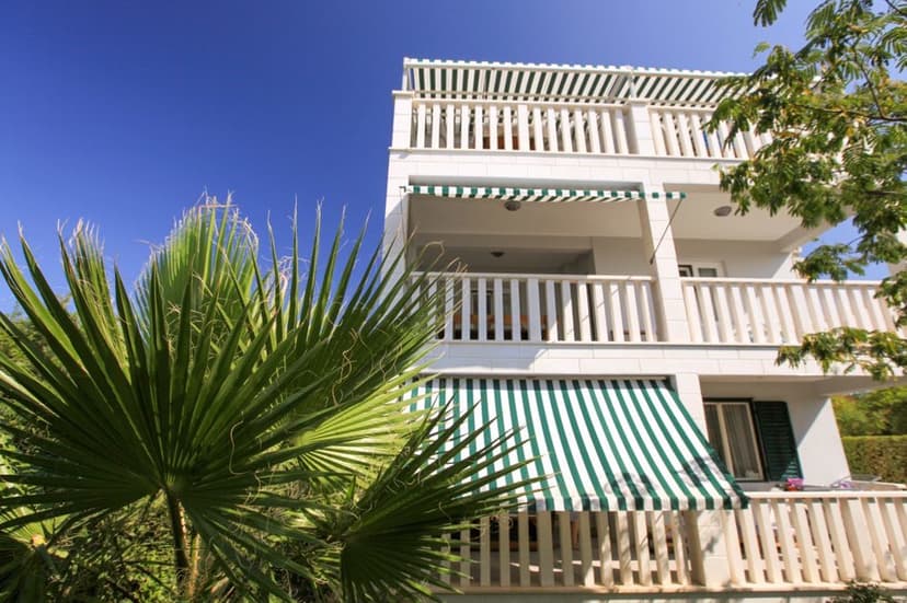 Terasy apartmánů