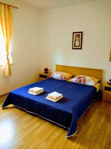 APP 2+2 &quot;1&quot; - Ložnice