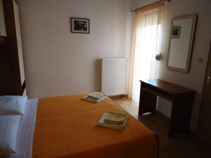 APP 3 "1" - Ložnice