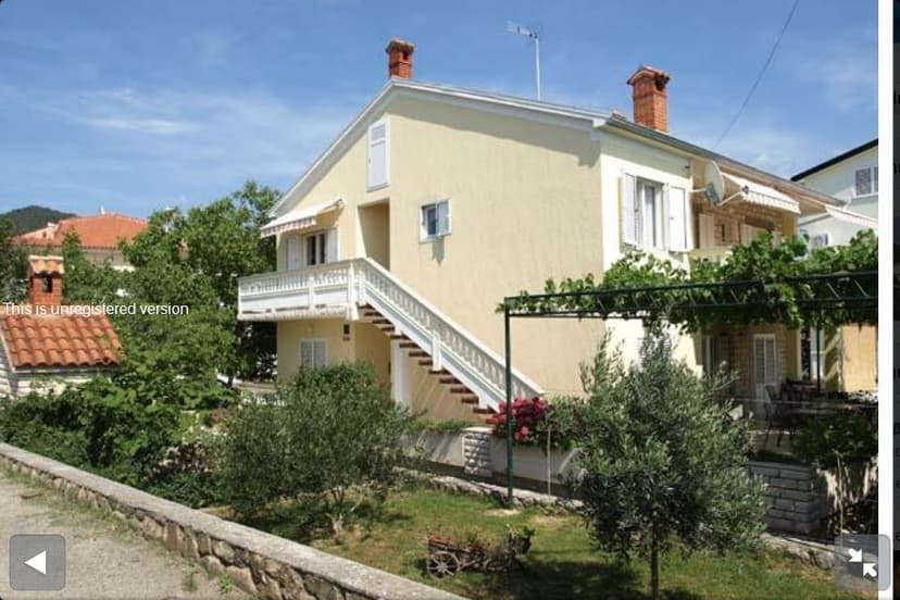 Boční strana domu