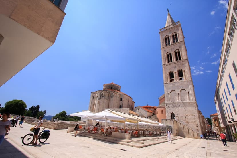 Kostel sv. Donáta s katedrálou sv. Anastázie