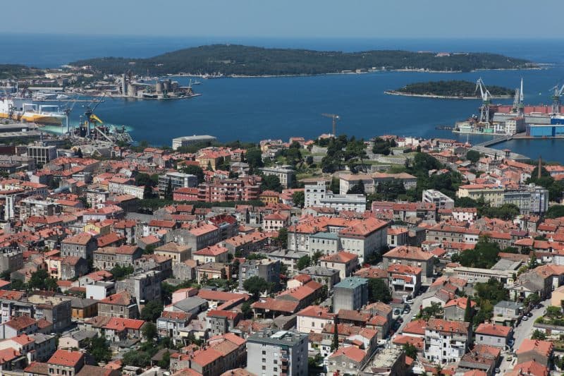 Pula