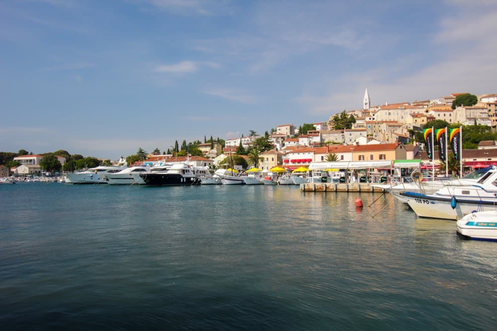 Destination photo