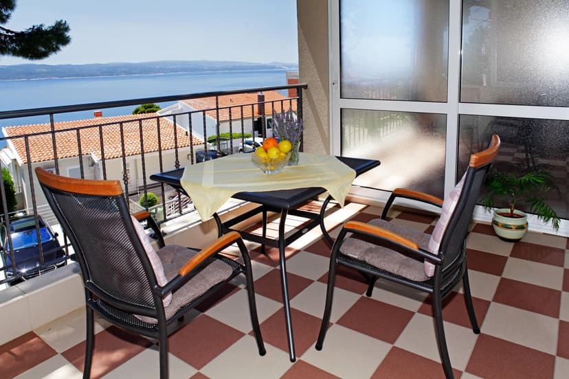 S 2 - Balkon s výhledem na moře