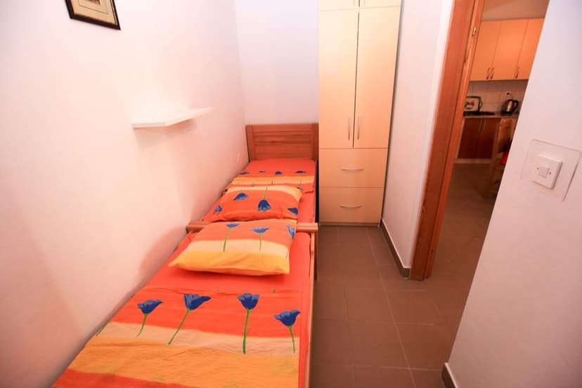 APP 4+1 &quot;V&quot; - Druhá ložnice