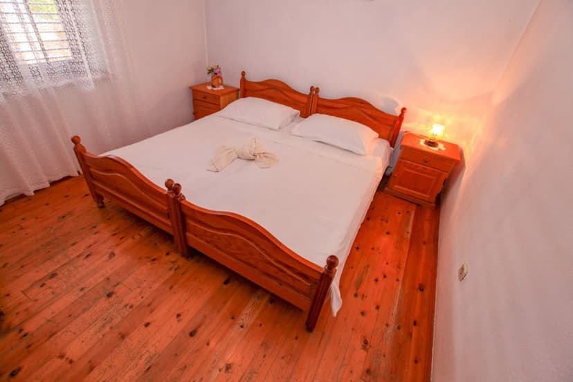 APP 4+1 - První ložnice