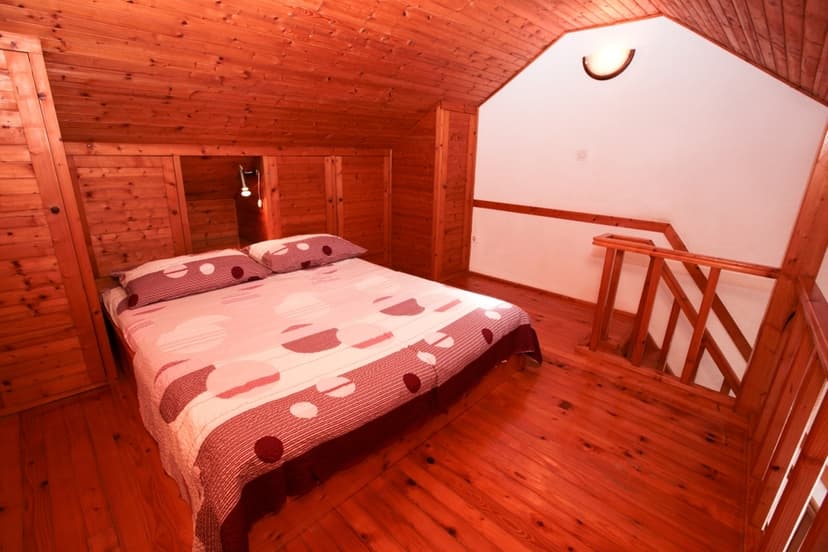 APP 2+2 - První ložnice