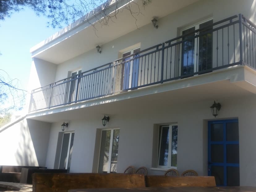 Pohled na balkon