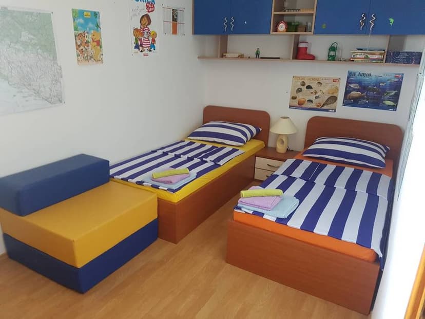 APP 4+1 &quot;2&quot; - Druhá ložnice