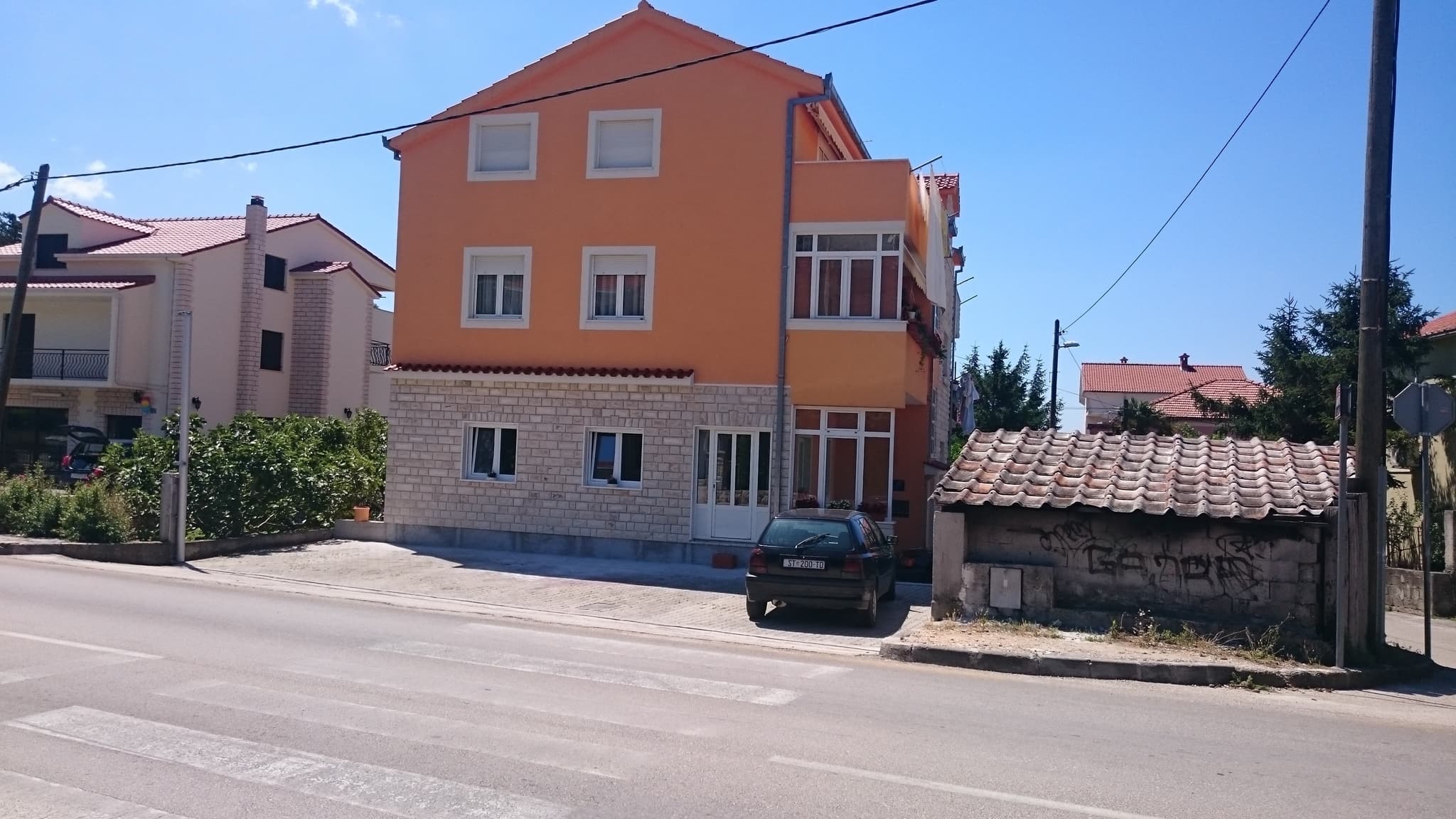 APP 8 &quot;1&quot;
