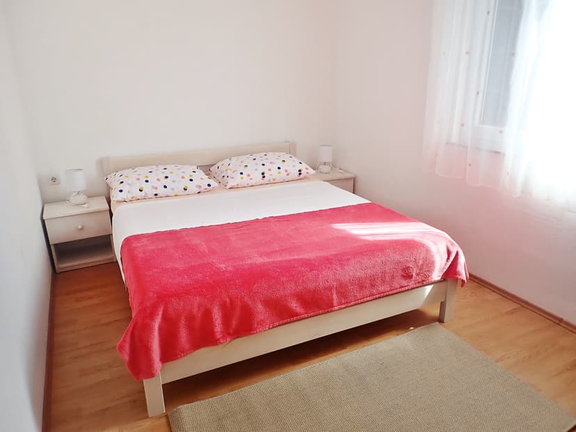 APP 4 "1" - První ložnice