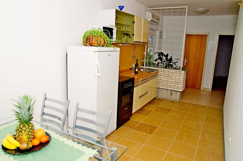 APP 4 &quot;1&quot;