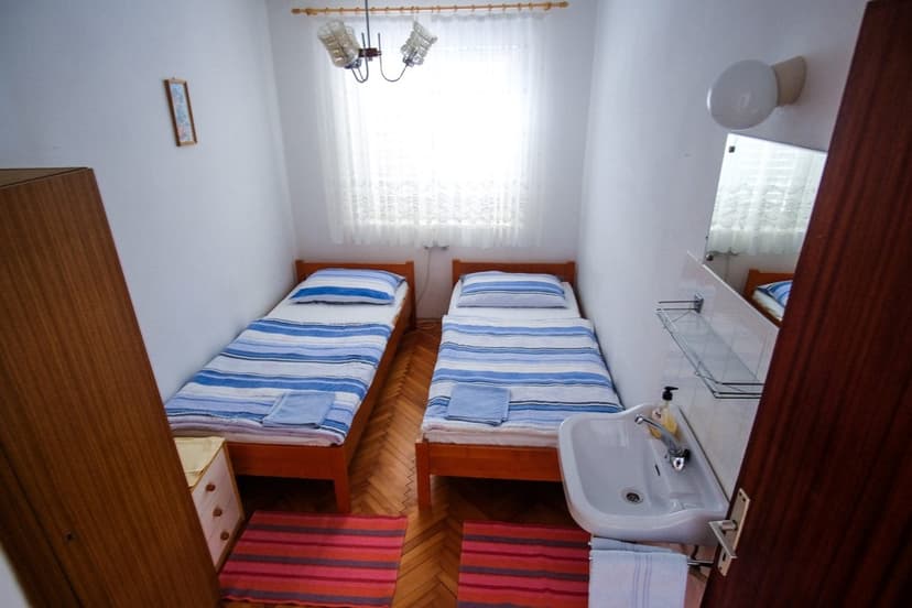 APP 6+3 &quot;1&quot; - Třetí ložnice