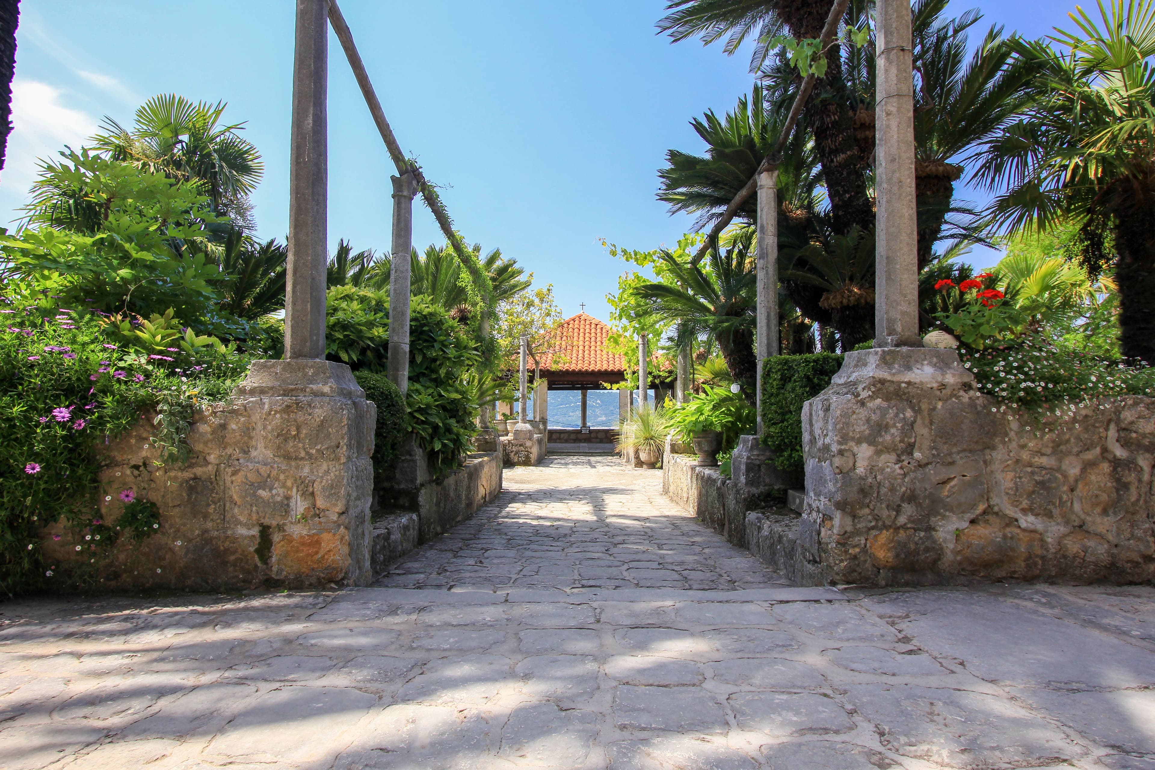 Destination photo