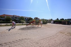 Dětské hřiště na pláži