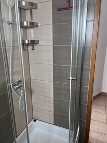 Sprchový kout v koupelně
